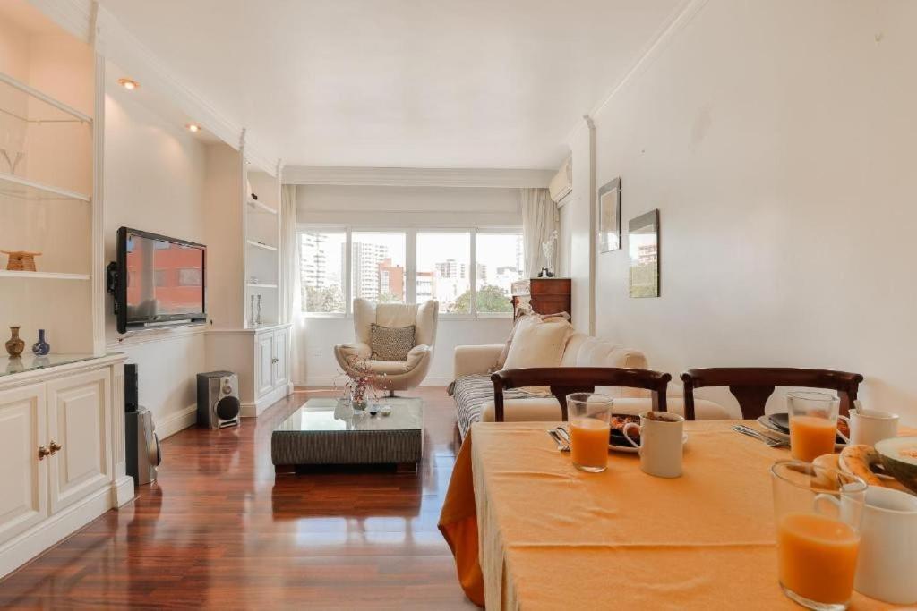Apartament Big Apartment, Close To Train Station *
