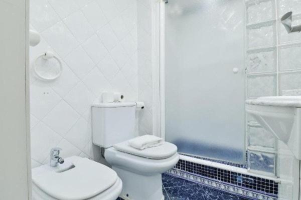 Lejlighed Big Apartment, Close To Train Station